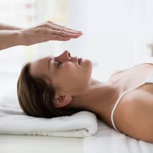 MAS_011_reiki Reiki Treatment